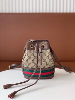 GUCCI Ophidia MIni GG Bucket Bag